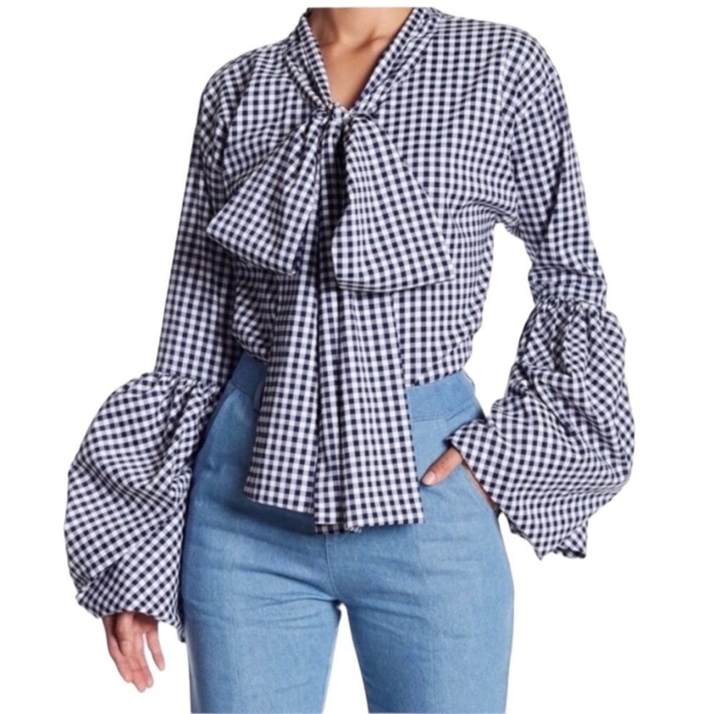 Tov Couture Blue White Gingham Puff Sleeve Bow Front Top‎